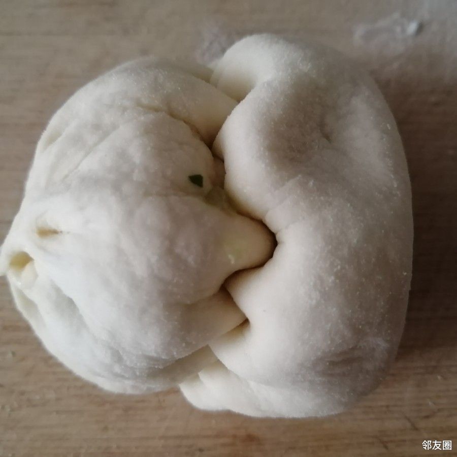 美食每刻成双成对的宝葫芦包子您看美不美