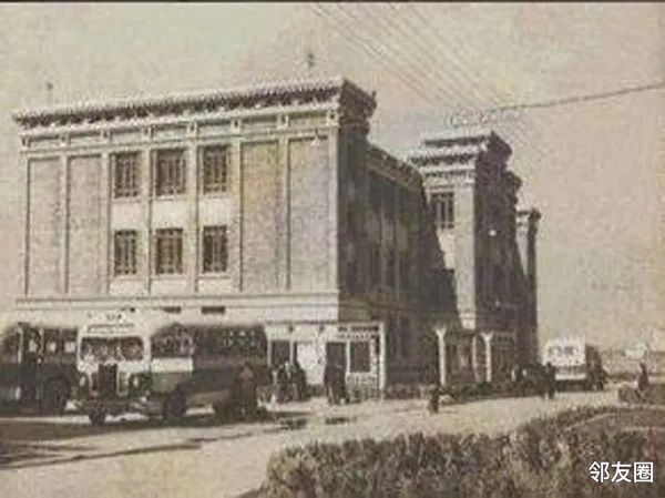 一组酒仙桥地区的老照片看过之后有什么想说的