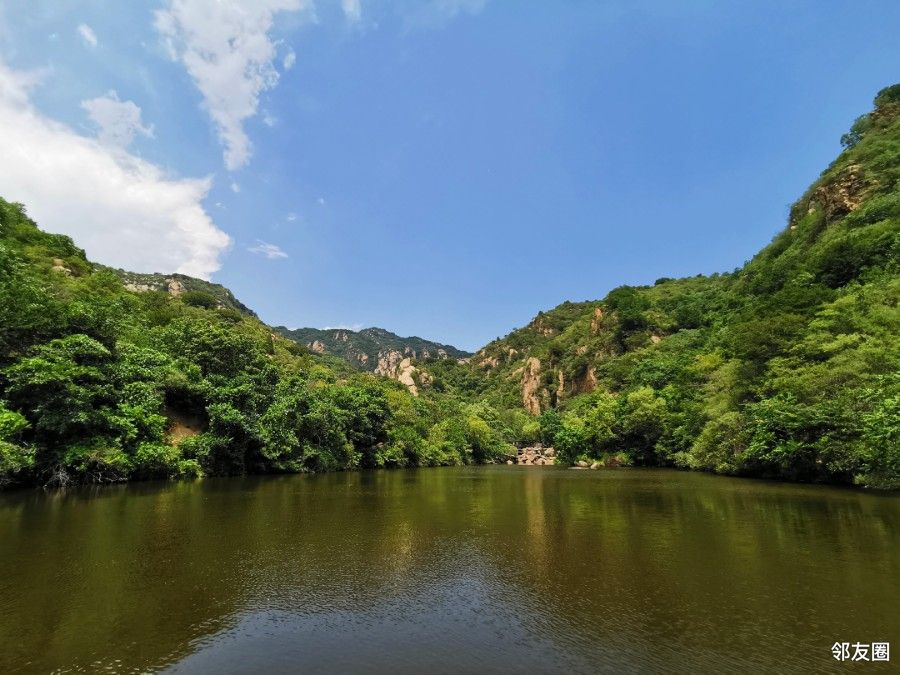 山清水秀百泉山