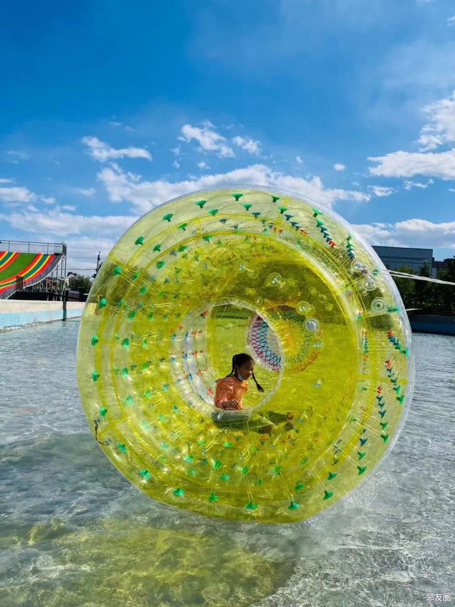 丰台天景游乐场盛大开业水上悠波球旋转摩天轮小坦克车超多项目还有cs