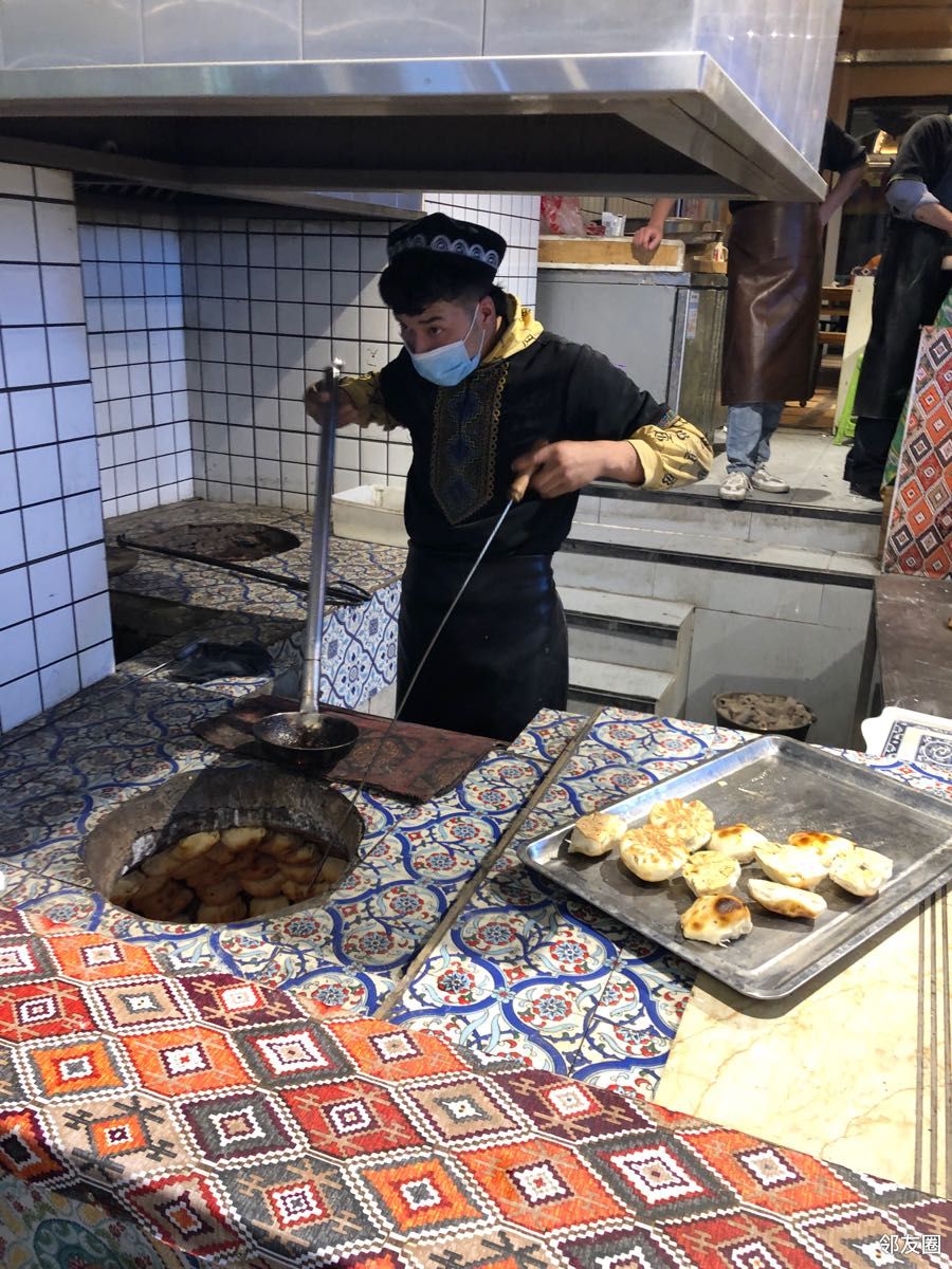 食在好味道新疆国际大巴扎的美食百闻不如一见逛吃逛吃开心极了
