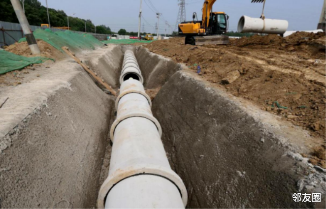 号线轨道交通安全保护区,且处在善各庄站至香江北路车辆段出入线区间