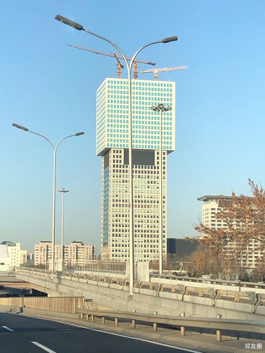 北京盘古大厦拆除图片