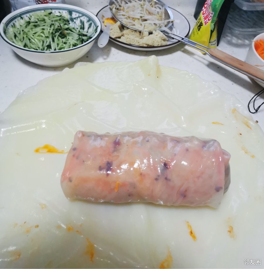 你们吃过裹凉皮嘛?快去试试!超好吃! - 邻友圈