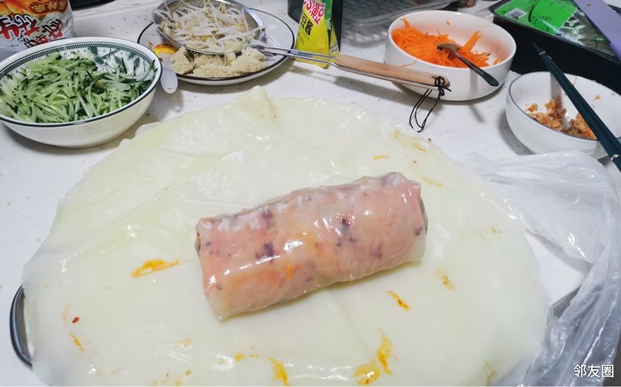 你们吃过裹凉皮嘛?快去试试!超好吃! - 邻友圈