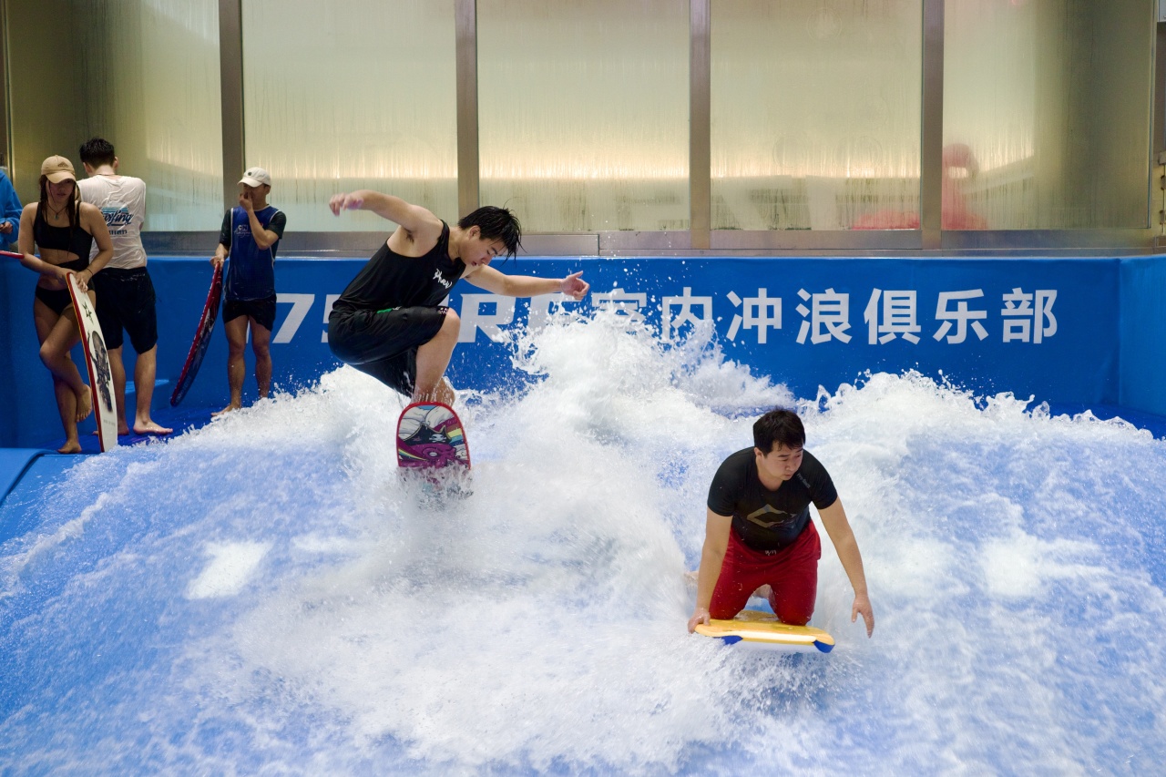 北京门头沟,17SURF室内冲浪,带你体验冲浪的激情,让你的生活充满活力和乐趣!别再等待啦,一起来冒险吧! - 邻友圈